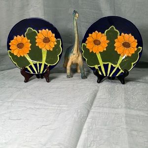 Alba Mexico Hand-painted Sunflower Decorative Mexican Pottery (Set of 2) Plates